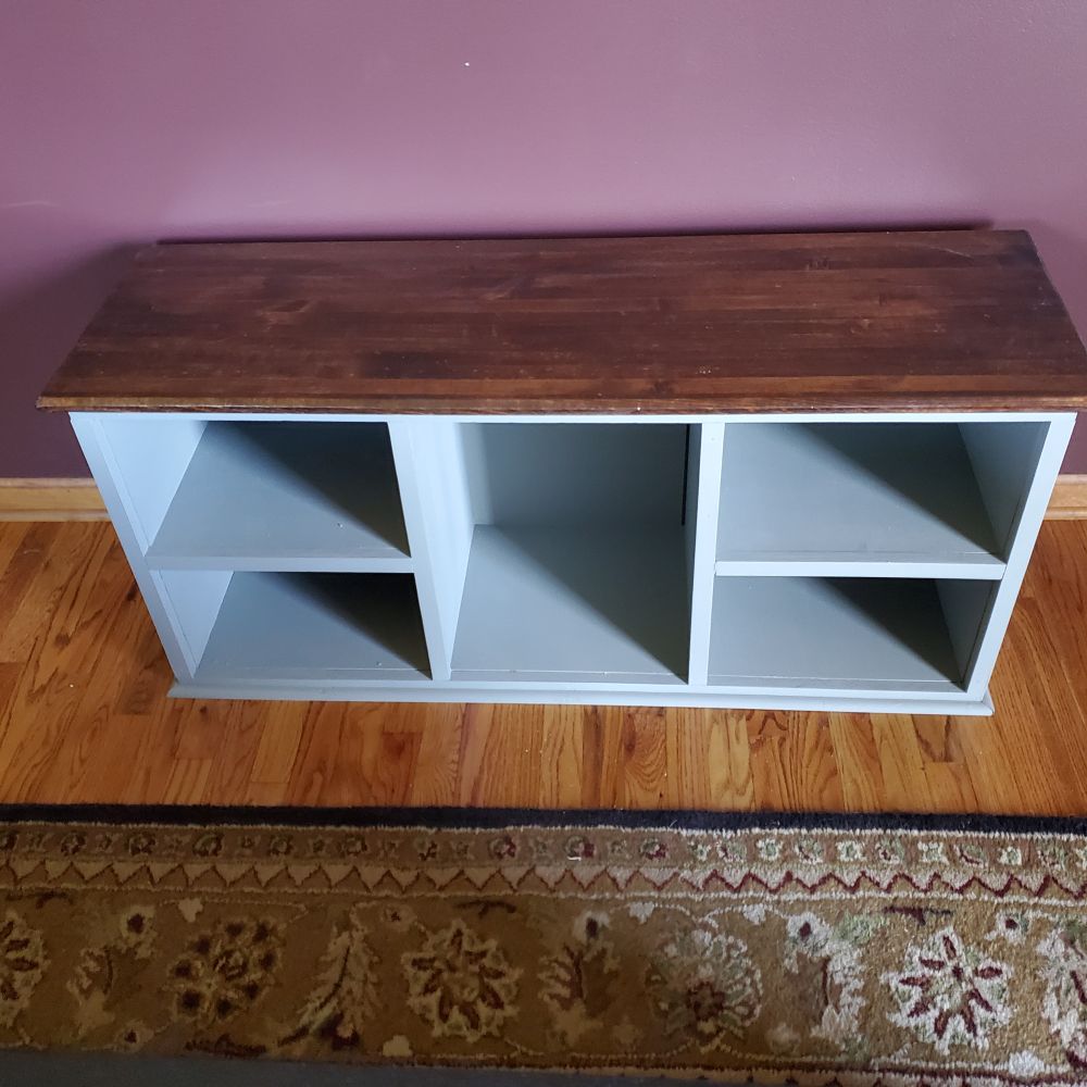 Cubby Bench